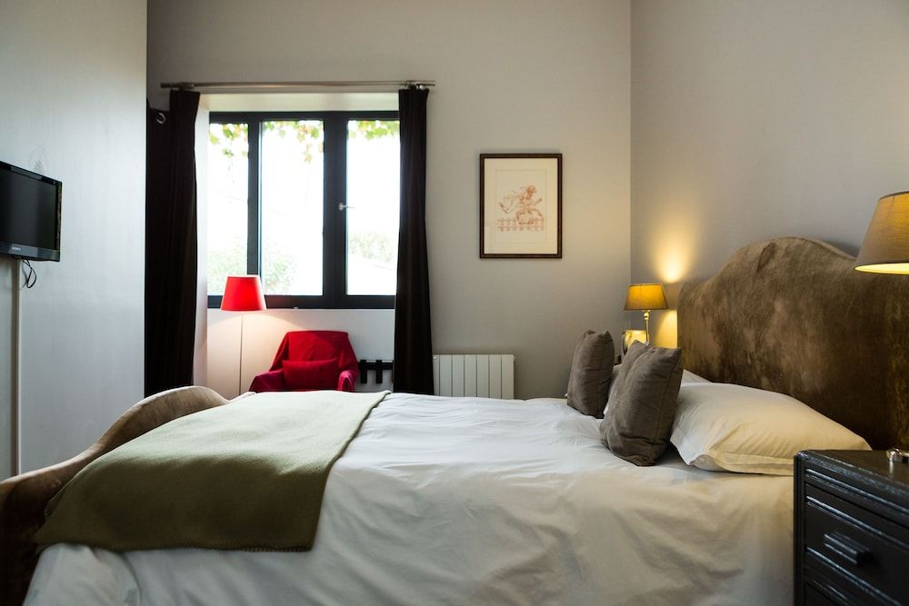 L'Arène Bordeaux Superior Double Room, 1 Queen Bed 2