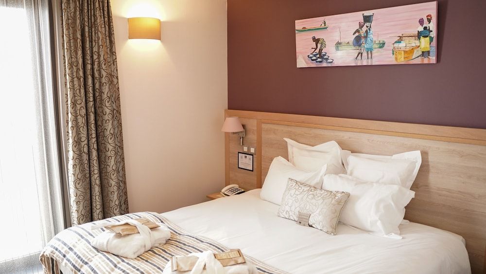 Hôtel Vatel Classic Double or Twin Room 2