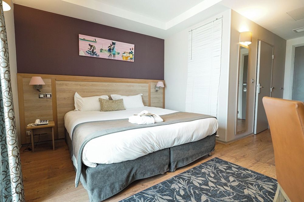 Hôtel Vatel Classic Double or Twin Room