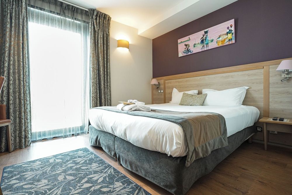 Hôtel Vatel Classic Double or Twin Room 6