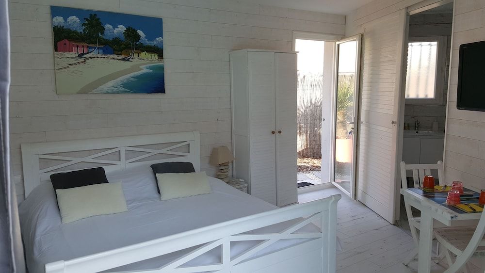 Room BAHAMAS, Golf and Pool View