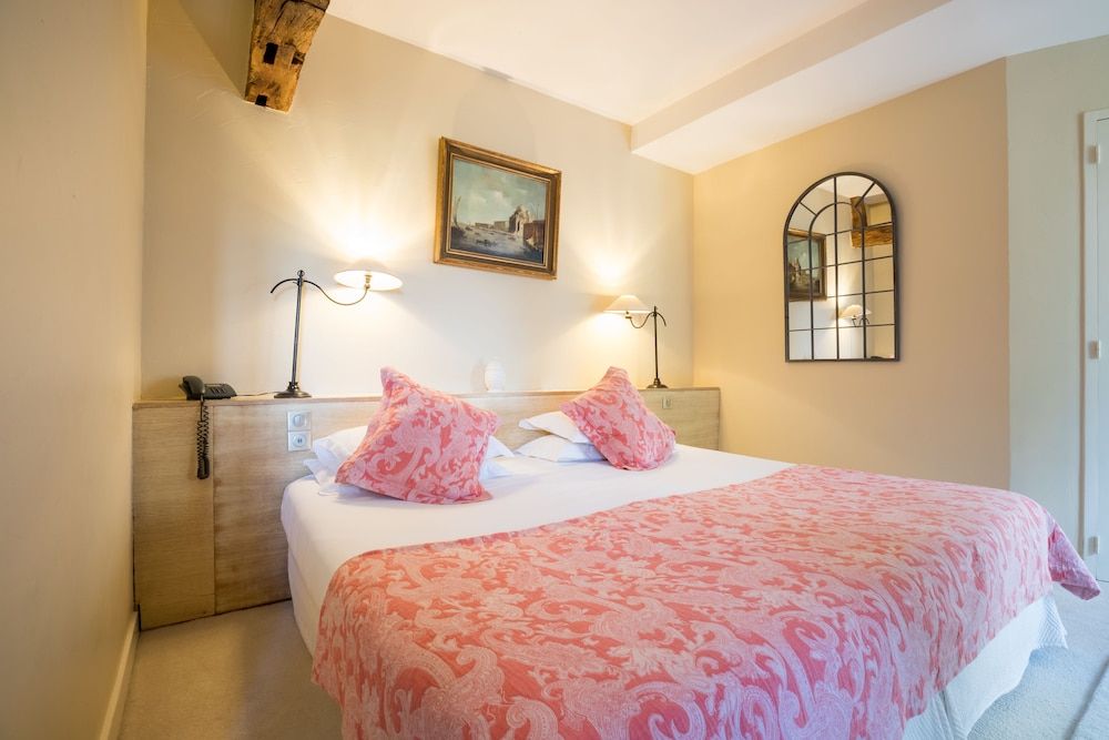 Luxury Terrace Room