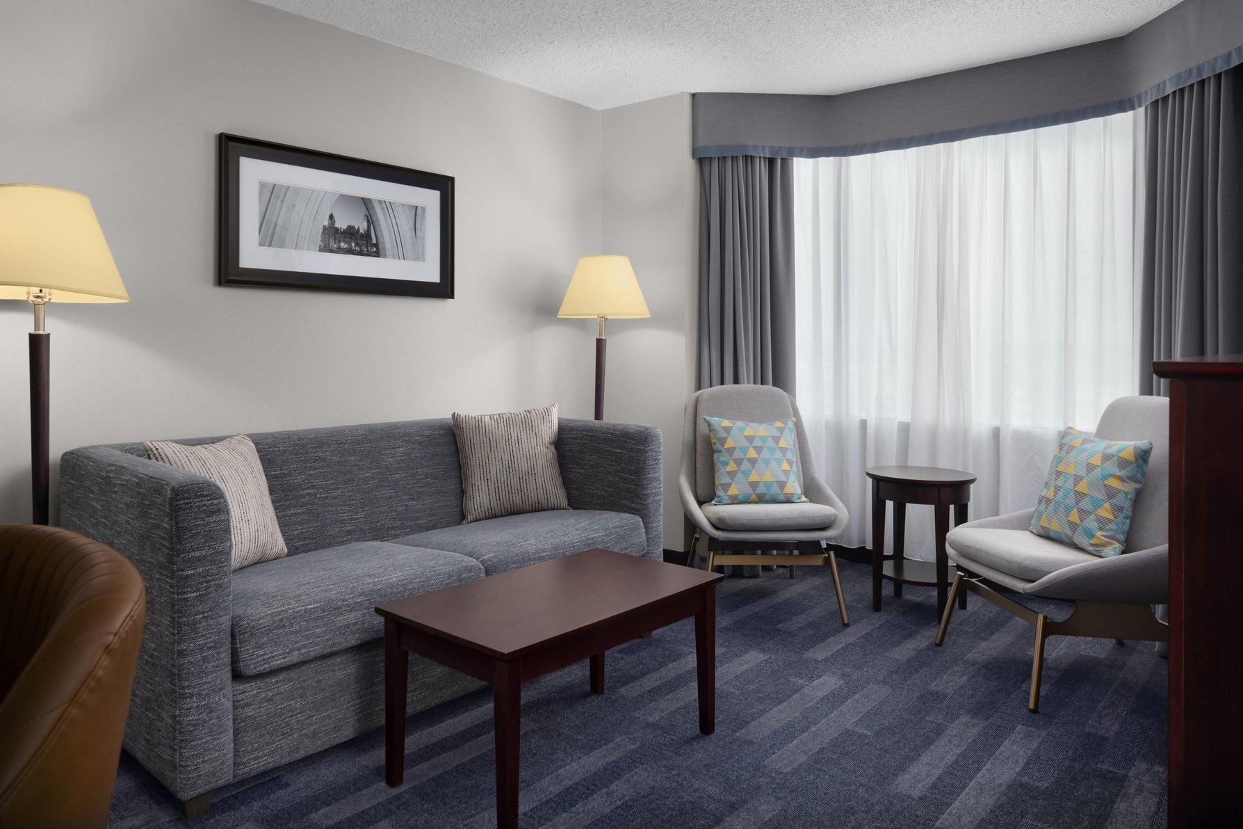 1 Bedroom Suite Sofa Bed