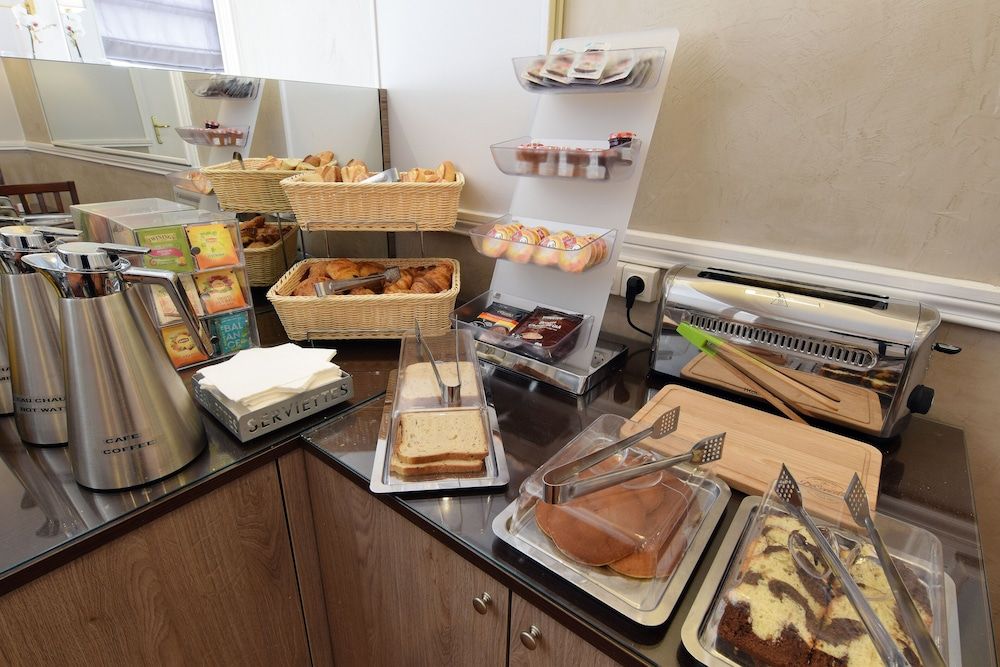 undefined Hôtel Alyss Cambronne Eiffel 4