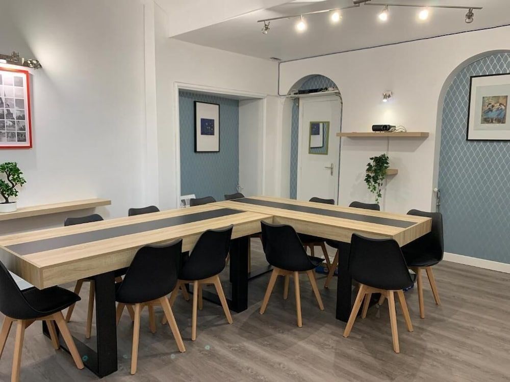 undefined Hôtel Alyss Cambronne Eiffel 9