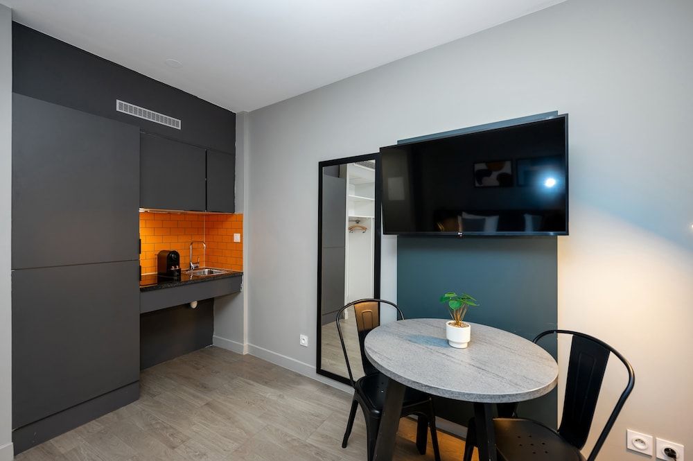 Staycity Aparthotels, Marseille, Centre Vieux Port Studio Apartment, Accessible (2 Adults) 9