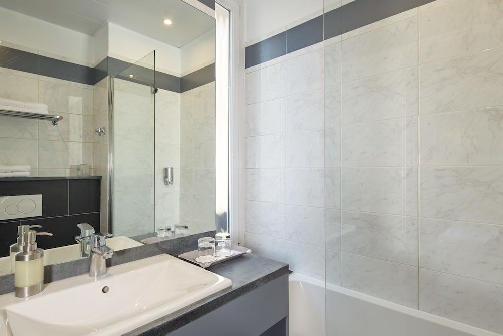 3H Paris Marais Hotel Comfort Double Room Single Use 4