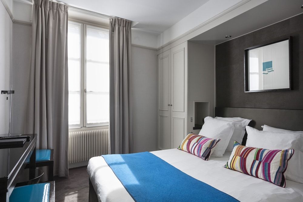 undefined Hotel Duo 7