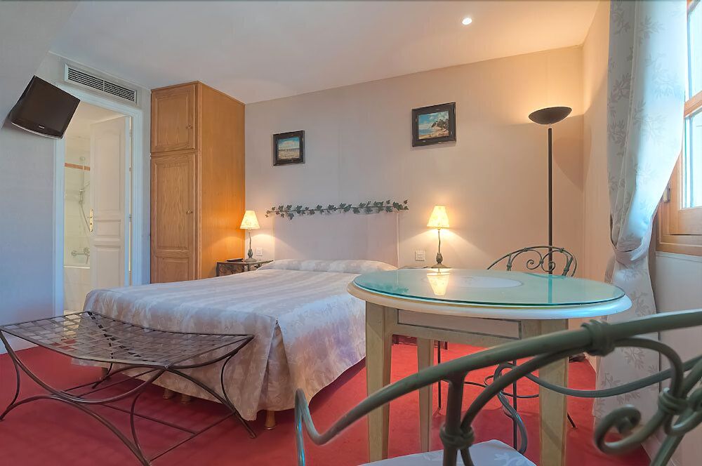 Hotel Les Rives De Notre Dame Superior Double or Twin Room 2