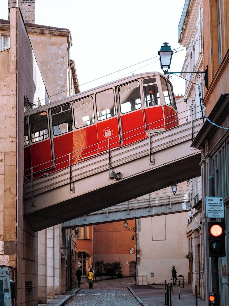undefined Académie Hôtel Lyon 8