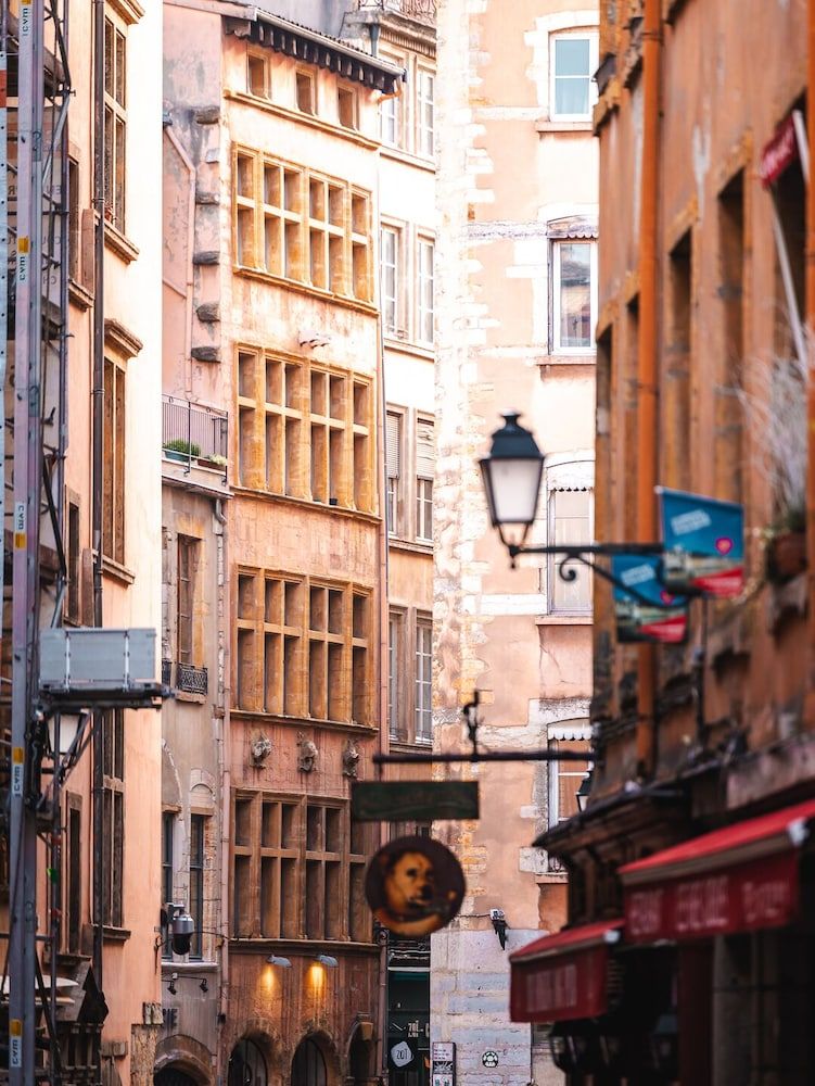undefined Académie Hôtel Lyon 9