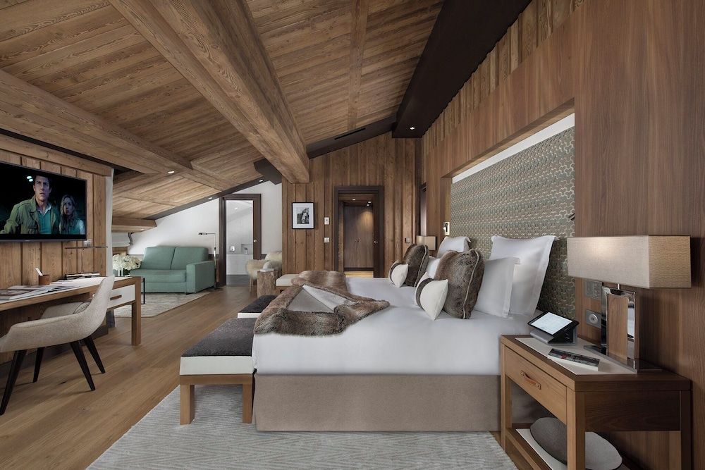 Prestige Suite