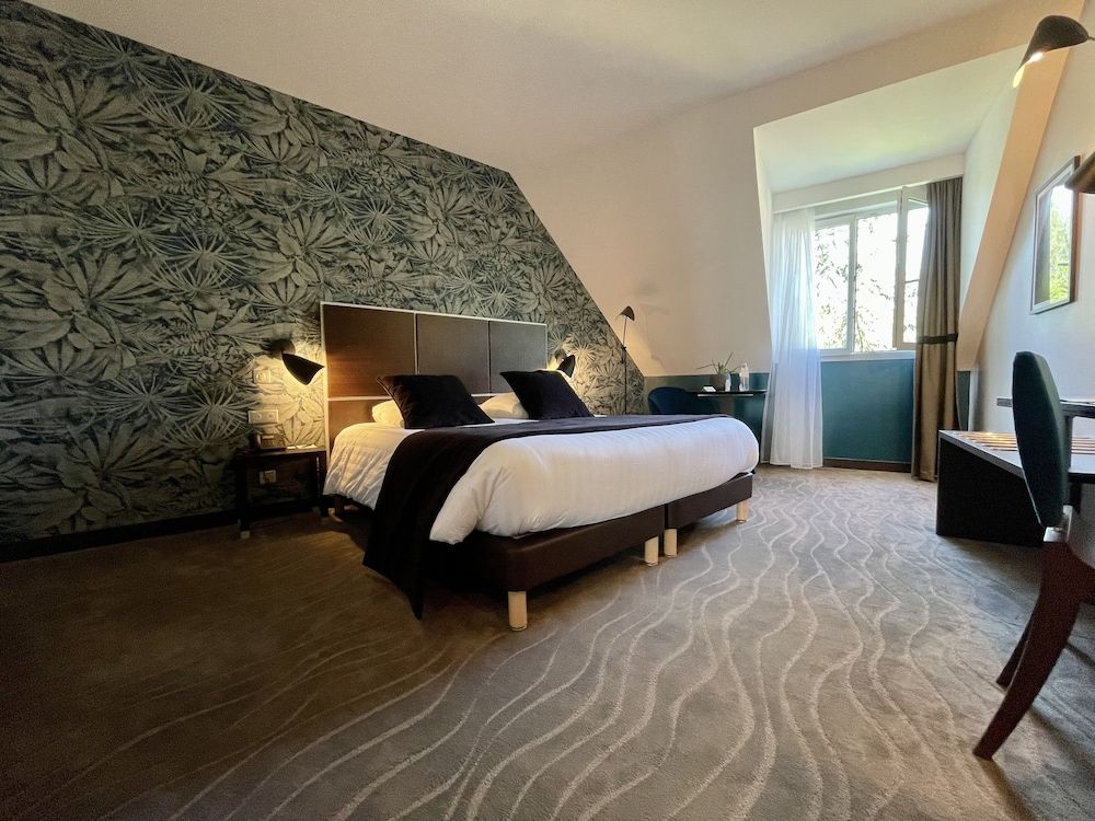 Prestige Room with Garden View