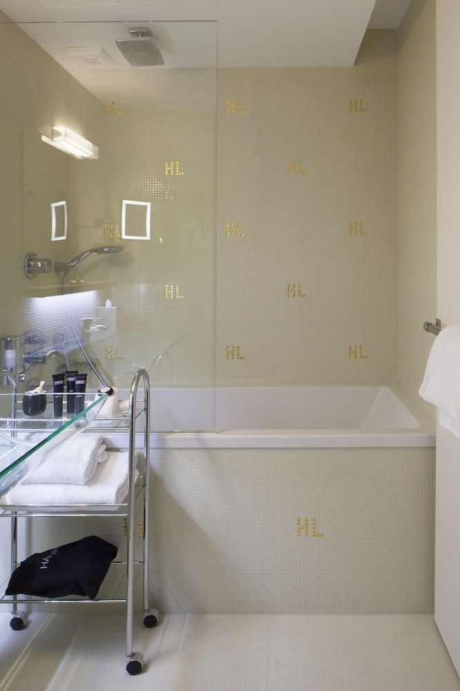 La Pérouse Nantes Club Double Room 2