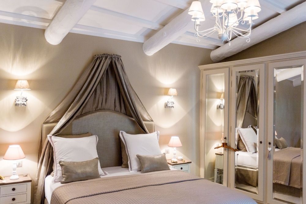 Suite, Garden Area (L'Instinct de l'Ange)