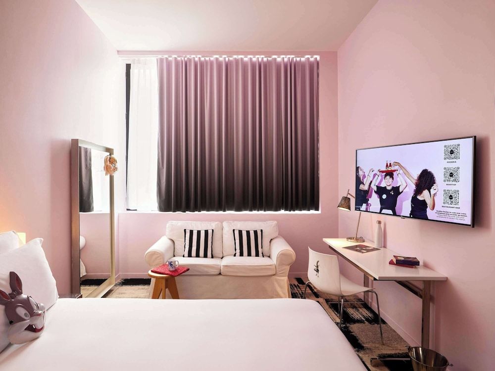 undefined Mama Shelter Bordeaux 3