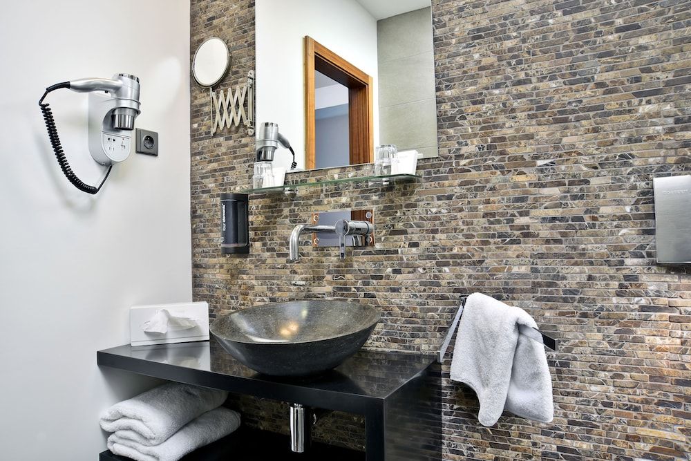 Hotel Ametyst Deluxe Double or Twin Room 5