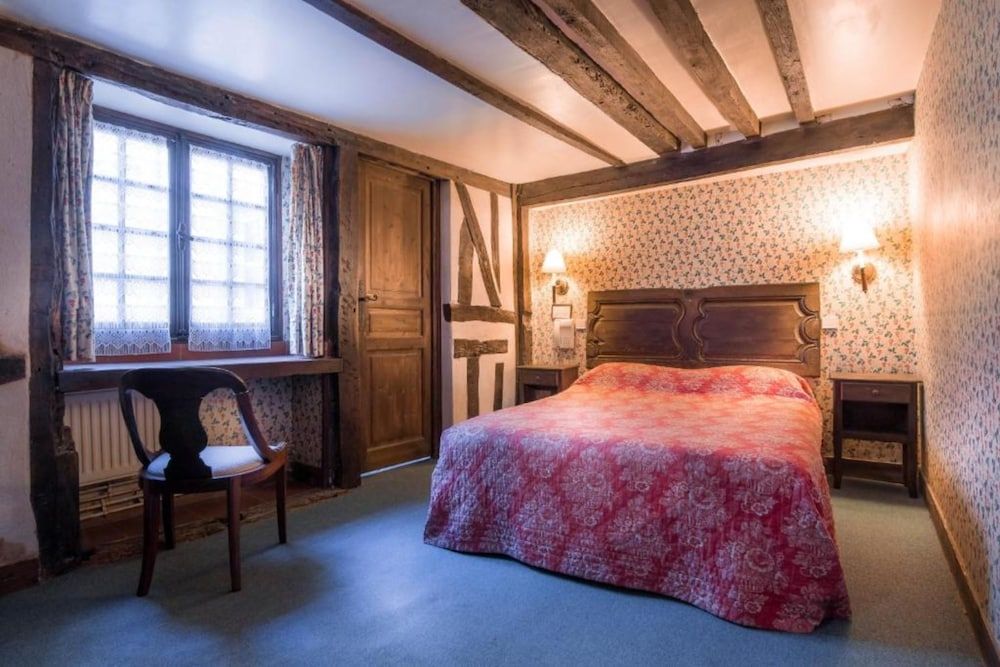 undefined Hôtel du Lys