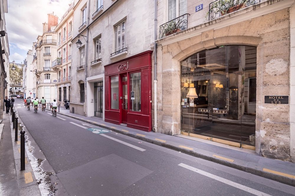 undefined Hôtel du Lys 2