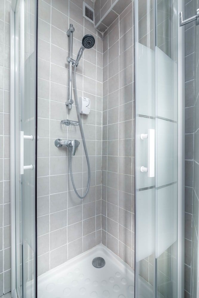 Hôtel du Lys Twin Room 7