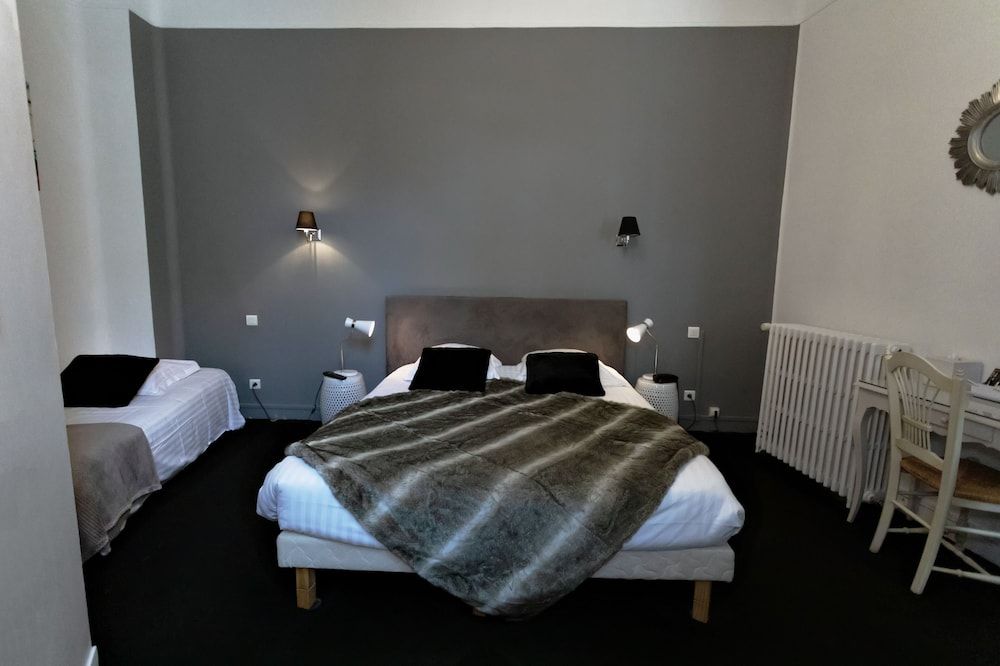 Triple Room with Shower