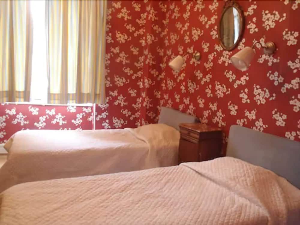 undefined Hôtel Esmeralda 7