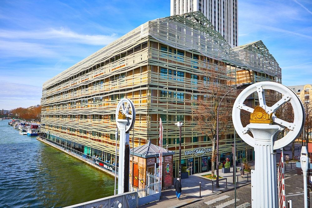 undefined St Christopher's Inns The Canal Hostel 2