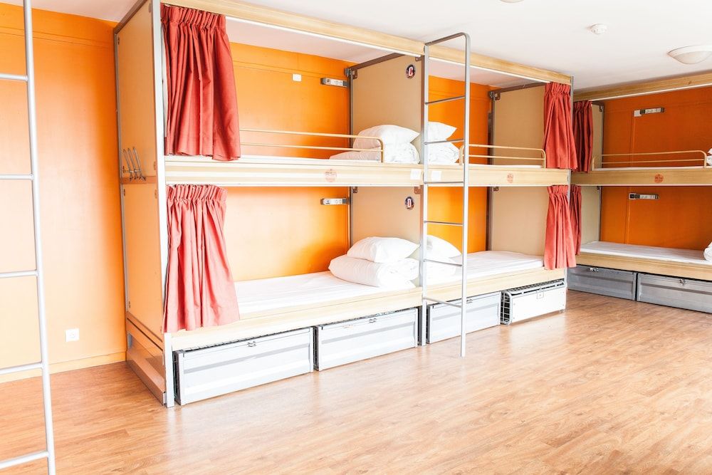Shared Dormitory, Women only, Shared Bathroom (12 Bed Dorm)