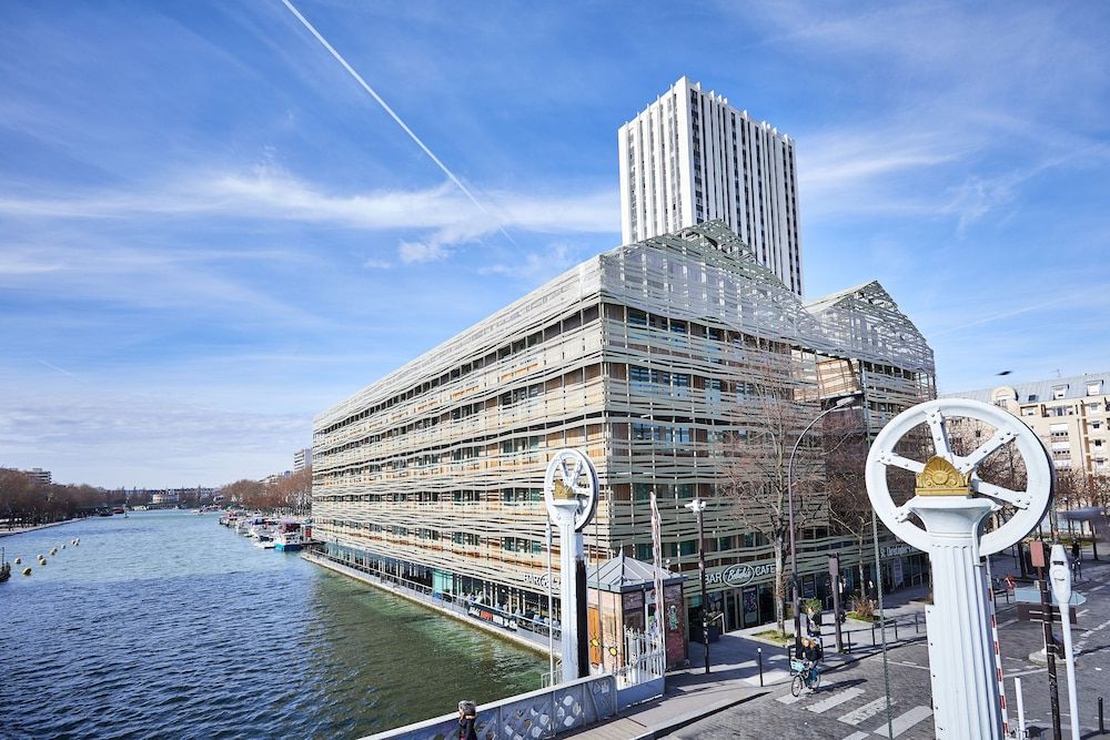 undefined St Christopher's Inns The Canal Hostel 3