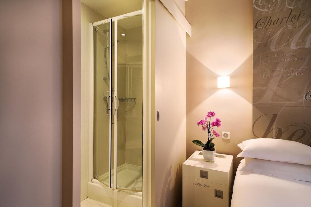 Hôtel Chambellan Morgane Chambre Standard Double 6