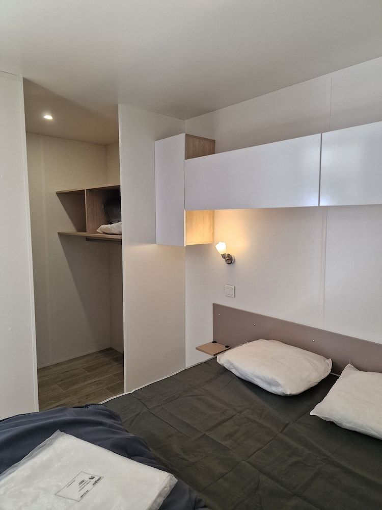 Premium Mobile Home, 2 Bedrooms