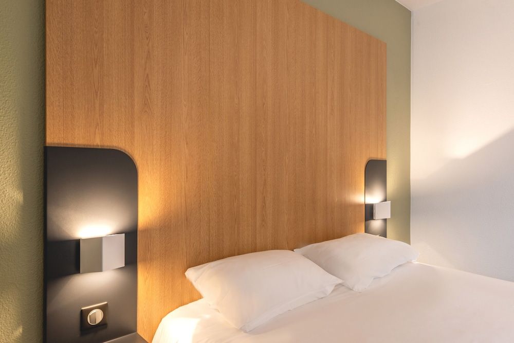 B&B HOTEL Cholet Sud Double Room, Non Smoking 2