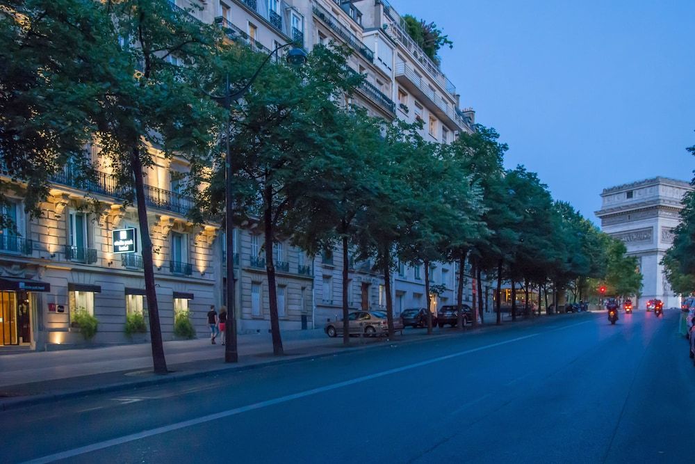 undefined Etoile Park Hotel 6