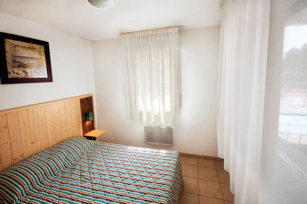 Apartment, 2 Bedrooms, Garden Area (6 personnes)