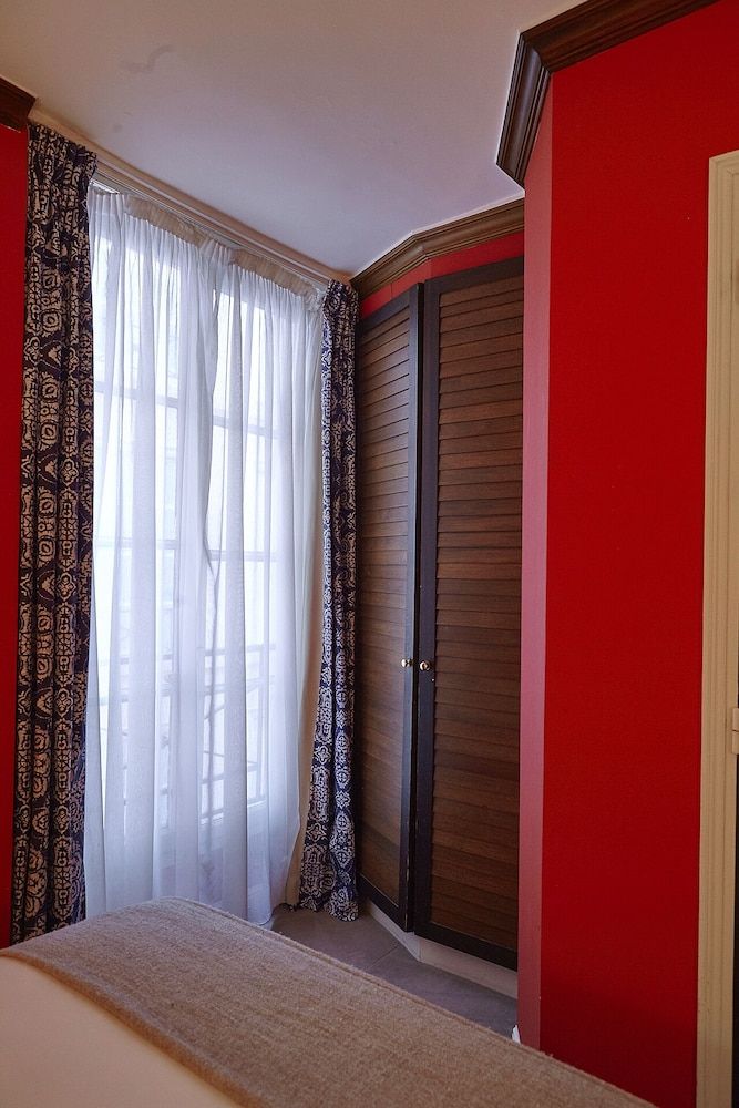 undefined Hotel du Danube Saint Germain 9