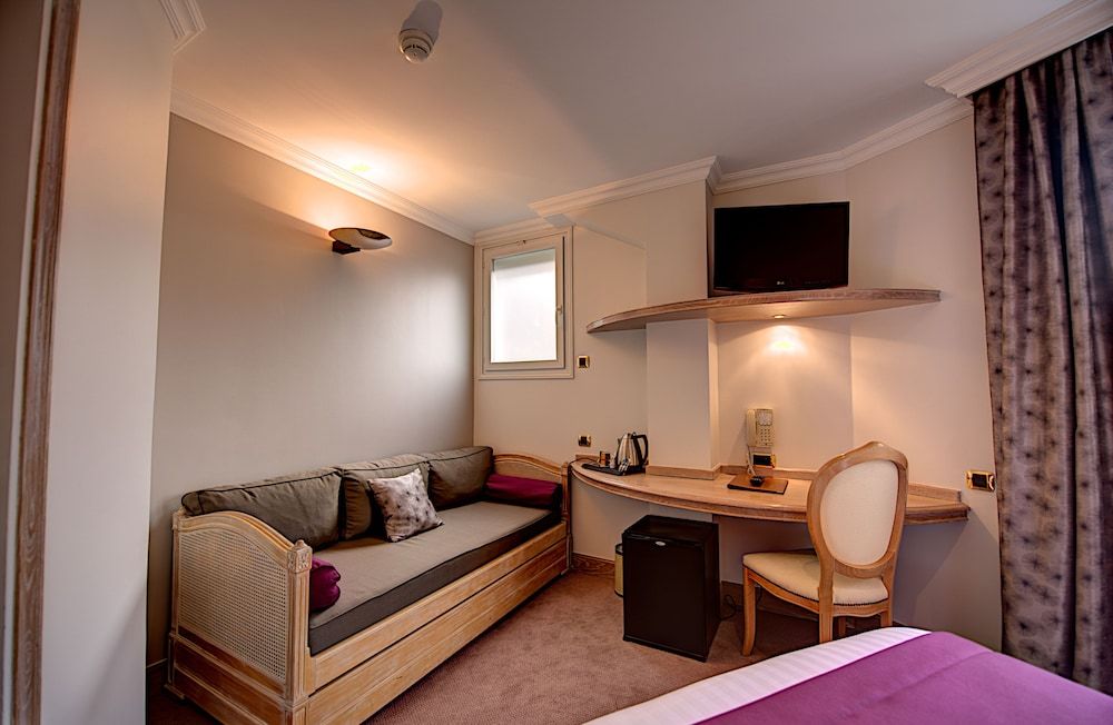 Hôtel du Midi Paris Montparnasse Superior Double Room 2