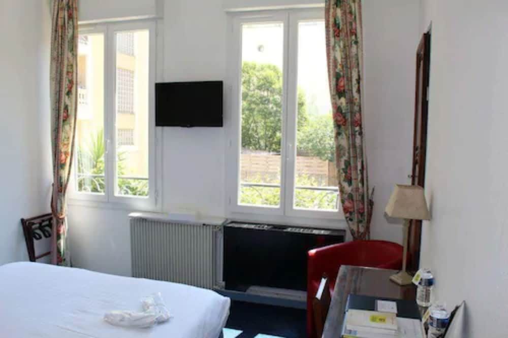 Ruc Hôtel Cannes Standard Single Room 5