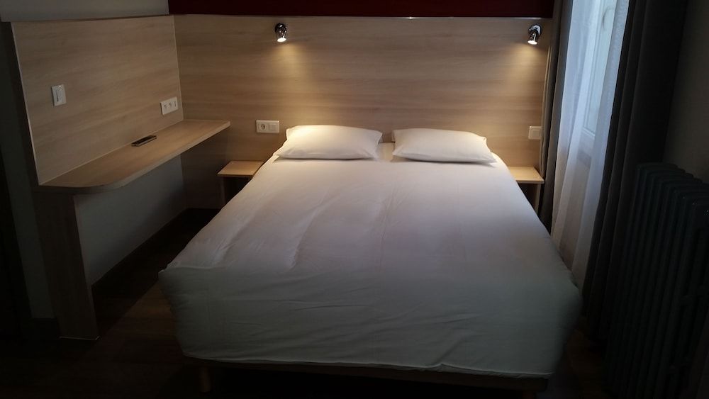 undefined Hôtel Aix Europe 2