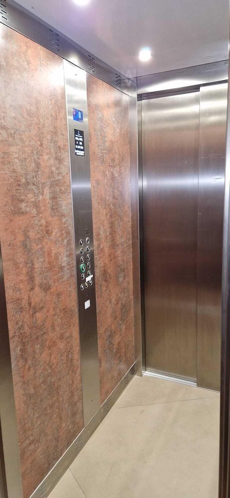 Elevator