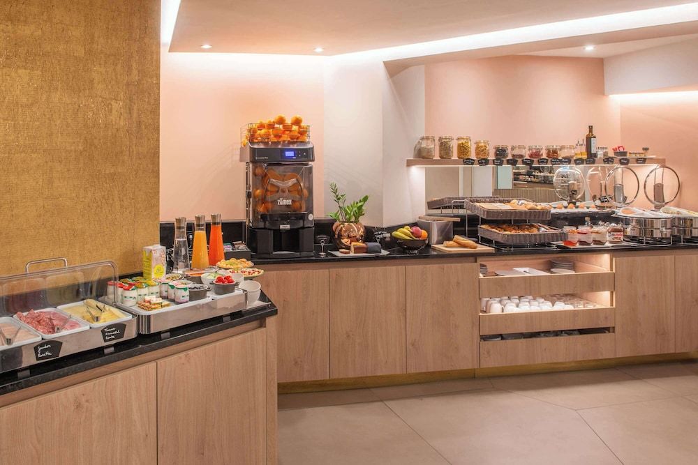 undefined Hotel Arc Elysees 6