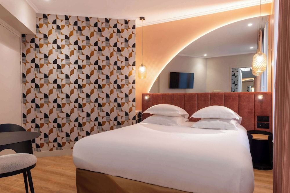 undefined Hotel Arc Elysees