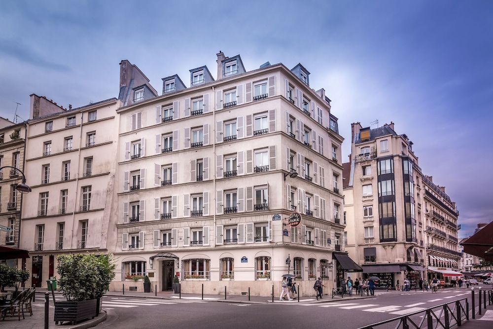 undefined Hôtel Louis II 8