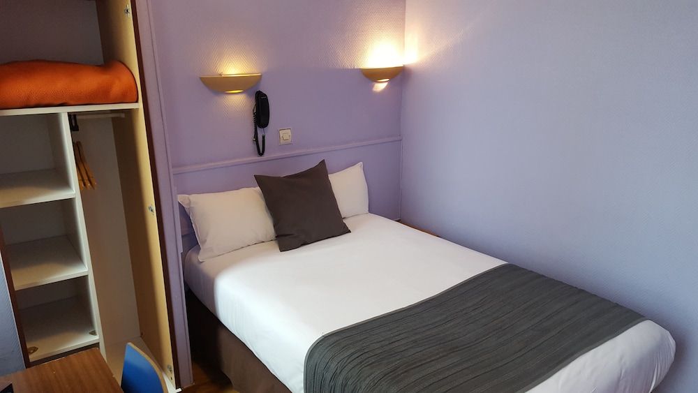 Le Montclair Montmartre by River - Hostel Double Room 4