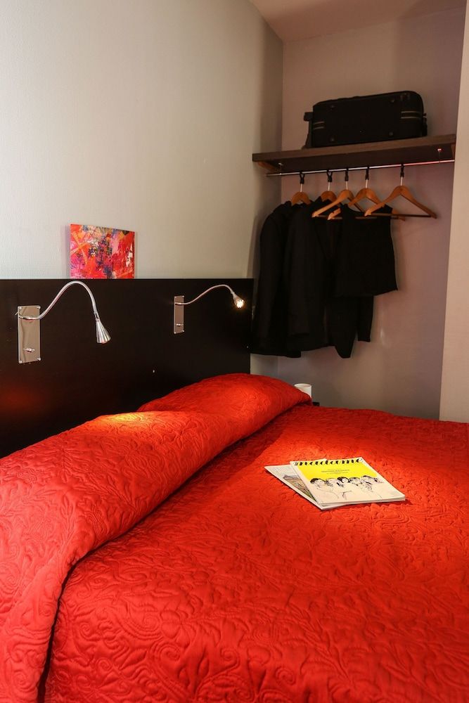 Le Montclair Montmartre by River - Hostel Double Room