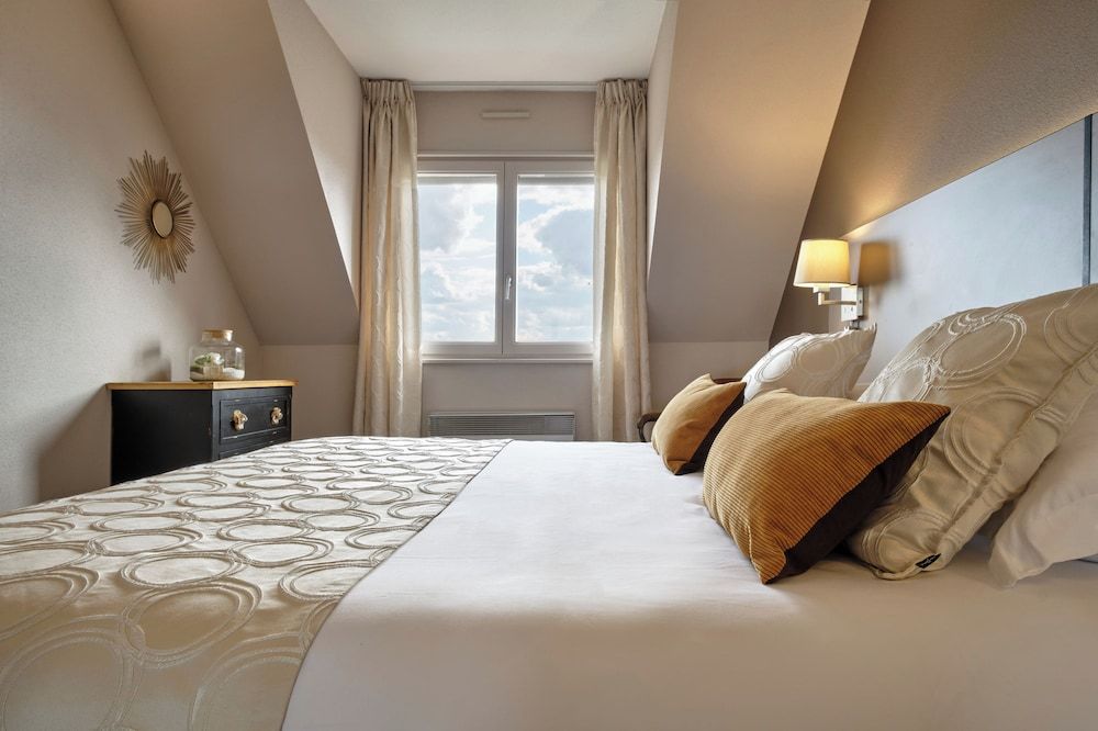 Hotel - Restaurant Crystal Suite