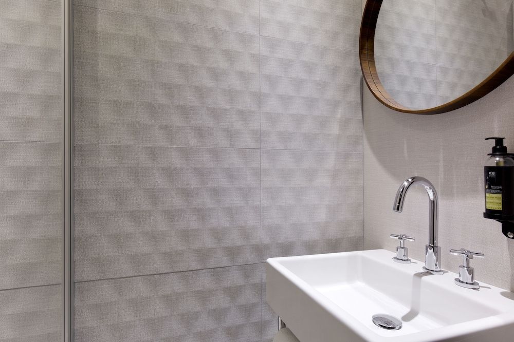 Hôtel Montmorency Standard Room 8