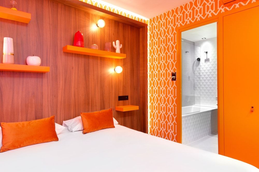 Hôtel Montmorency Deluxe Room 6