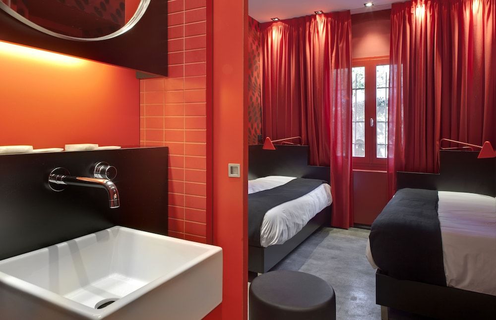 Hôtel Montmorency Suite 3