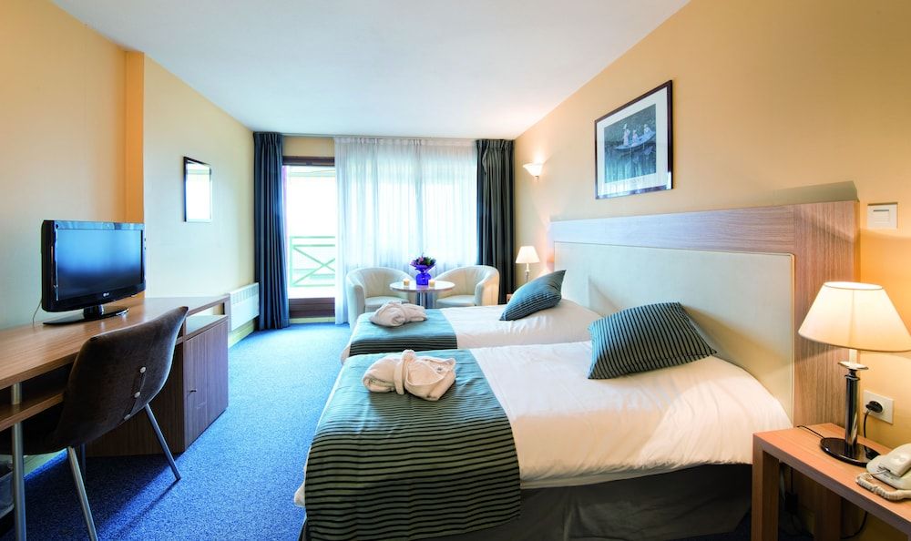 Comfort Triple Room, Free Spa Access
