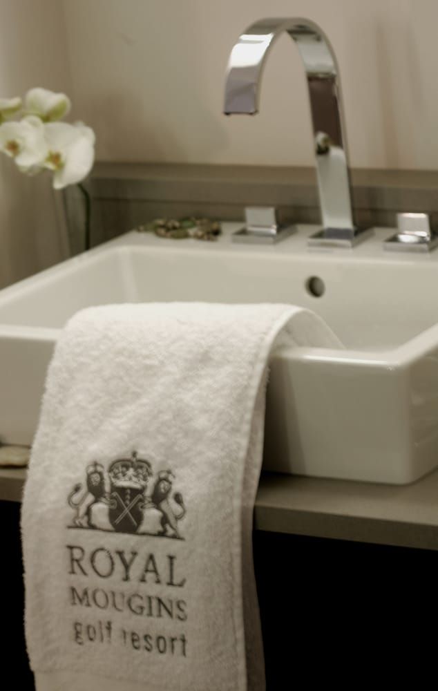 Royal Mougins Golf Resort Deluxe Room, 1 Queen Bed with Sofa bed, Garden View